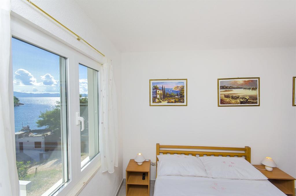 Apartment Antonio Bogomolje Bagian luar foto